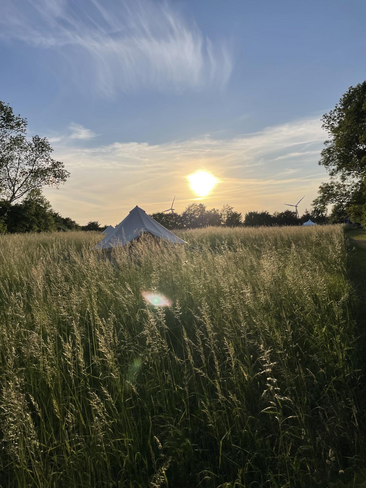 Glamping Mellem-rummet Re